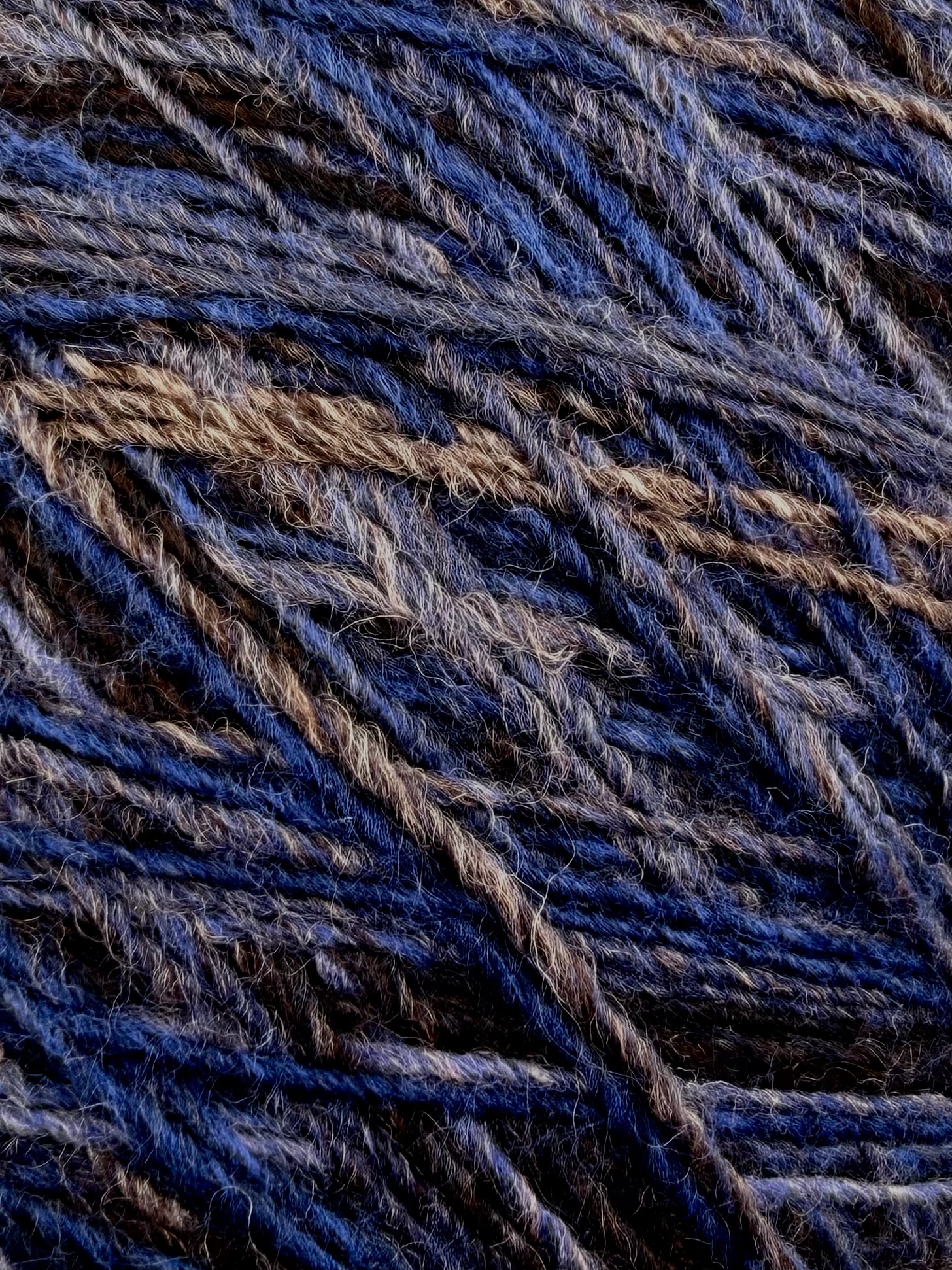 Di.Vè Art. Moira Nm 3.5 – Garn aus Schurwolle und Acryl col. Nachtblau–Saphirblau–Taupe, Farbverlauf